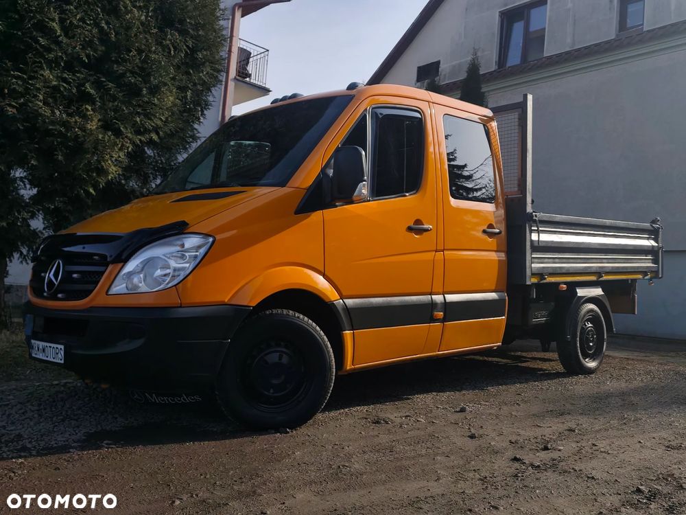 Mercedes-Benz Sprinter - 1