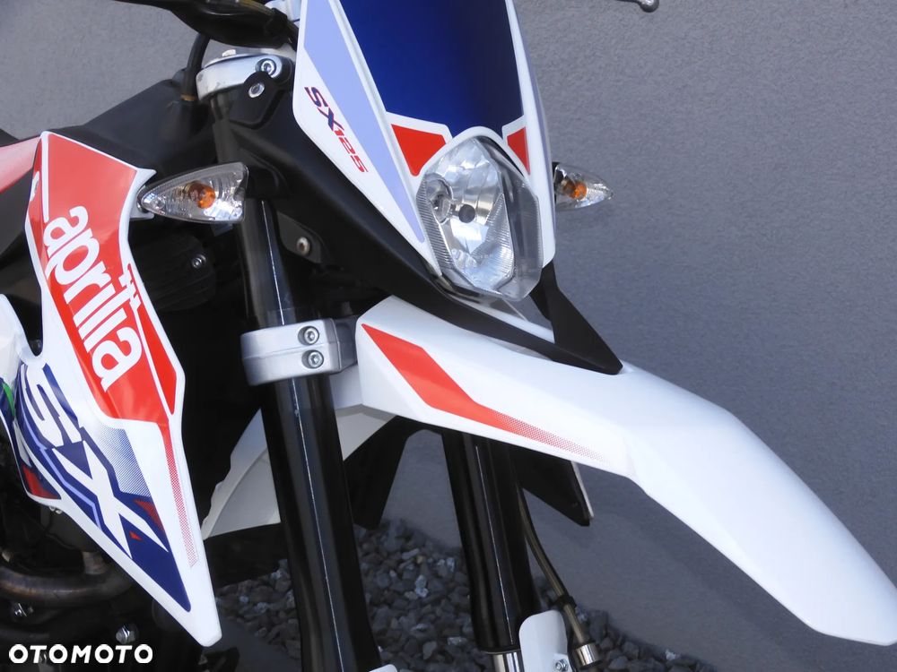 Aprilia SX - 6