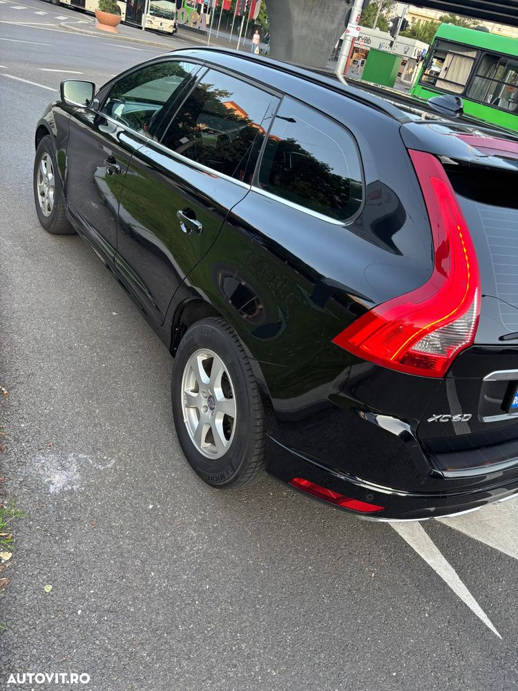 Volvo XC 60 D4 VEA Start-Stop Kinetic - 3