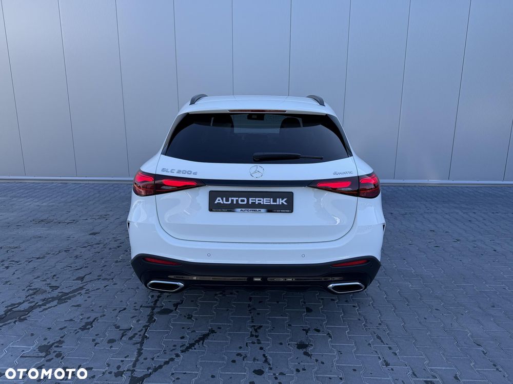 Mercedes-Benz GLC 200 d mHEV 4-Matic AMG Line - 10