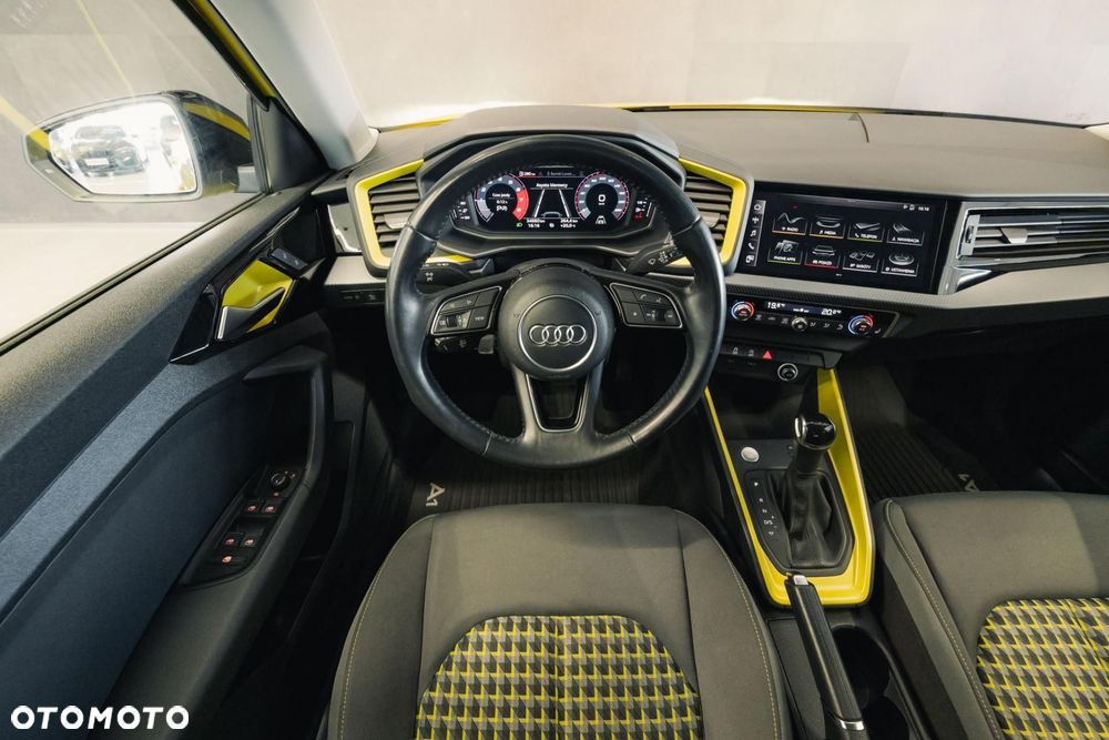 Audi A1 Sportback 30 TFSI Advanced S tronic - 12