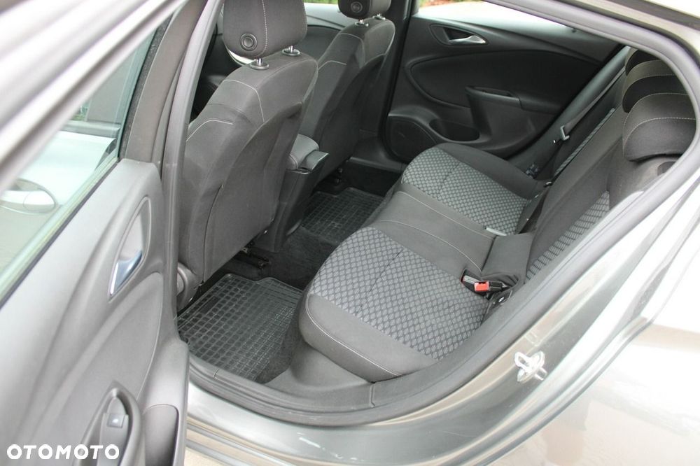 Opel Astra 1.6 CDTI Enjoy S&S - 35