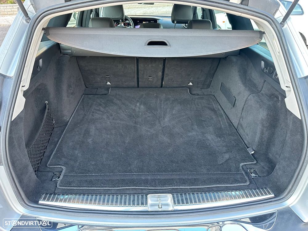 Mercedes-Benz E 220 d 4Matic All-Terrain - 13