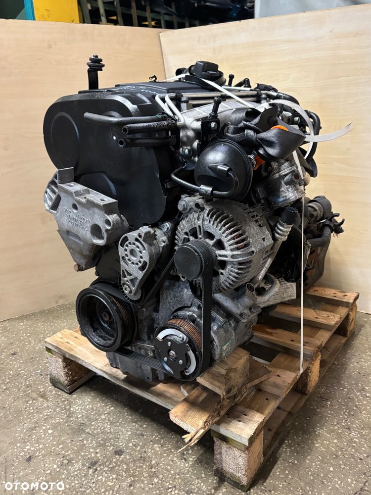 VW Passat B6 silnik 2.0 Diesel 140KM BKP kompletny film video - 3