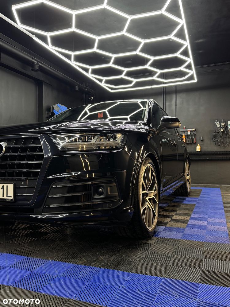 Audi SQ7 - 10