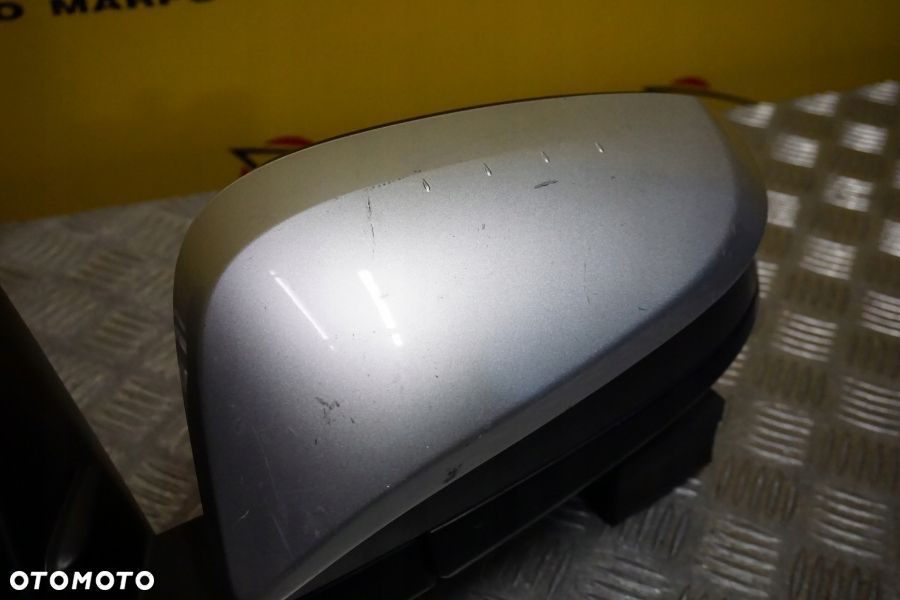 TOYOTA 4RUNNER 2014 - 2022 Lusterko Zewnętrzne Lewe 5 PIN USA - 4