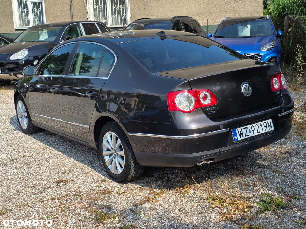 Volkswagen Passat 1.9 TDI Trendline - 2