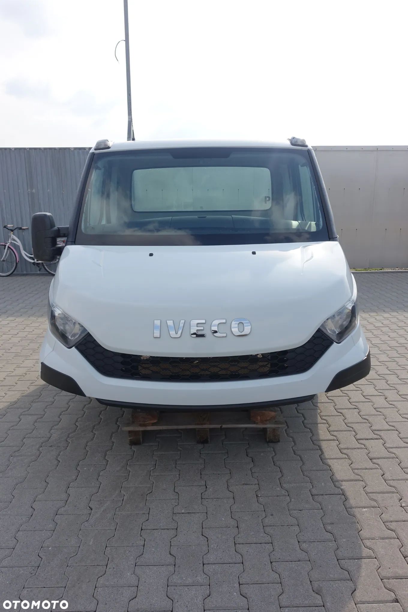 MASKA IVECO DAILY  14r- BIANCO IC 194 - 1