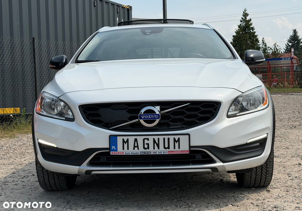 Volvo V60 Cross Country T5 AWD Geartronic Summum - 30