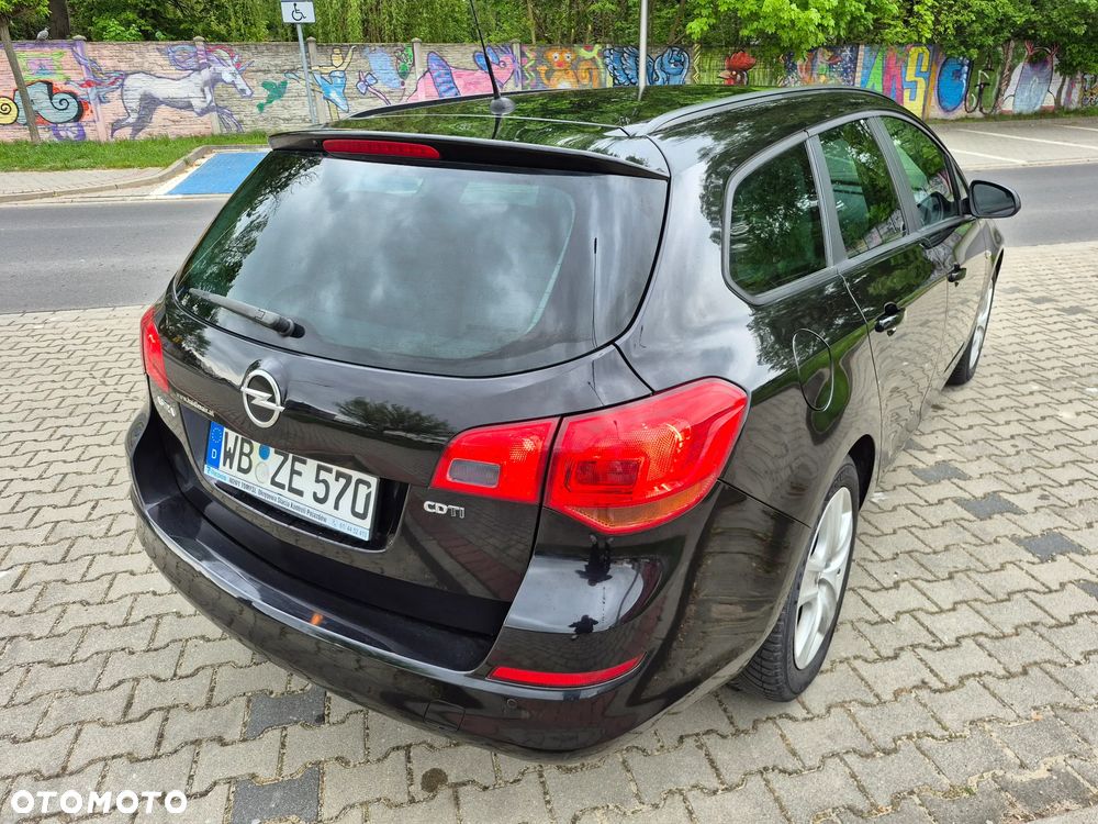 Opel Astra 1.7 CDTI DPF - 14