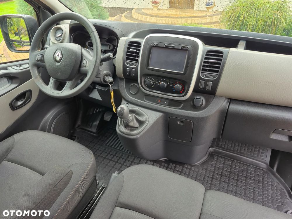 Renault Trafic - 29