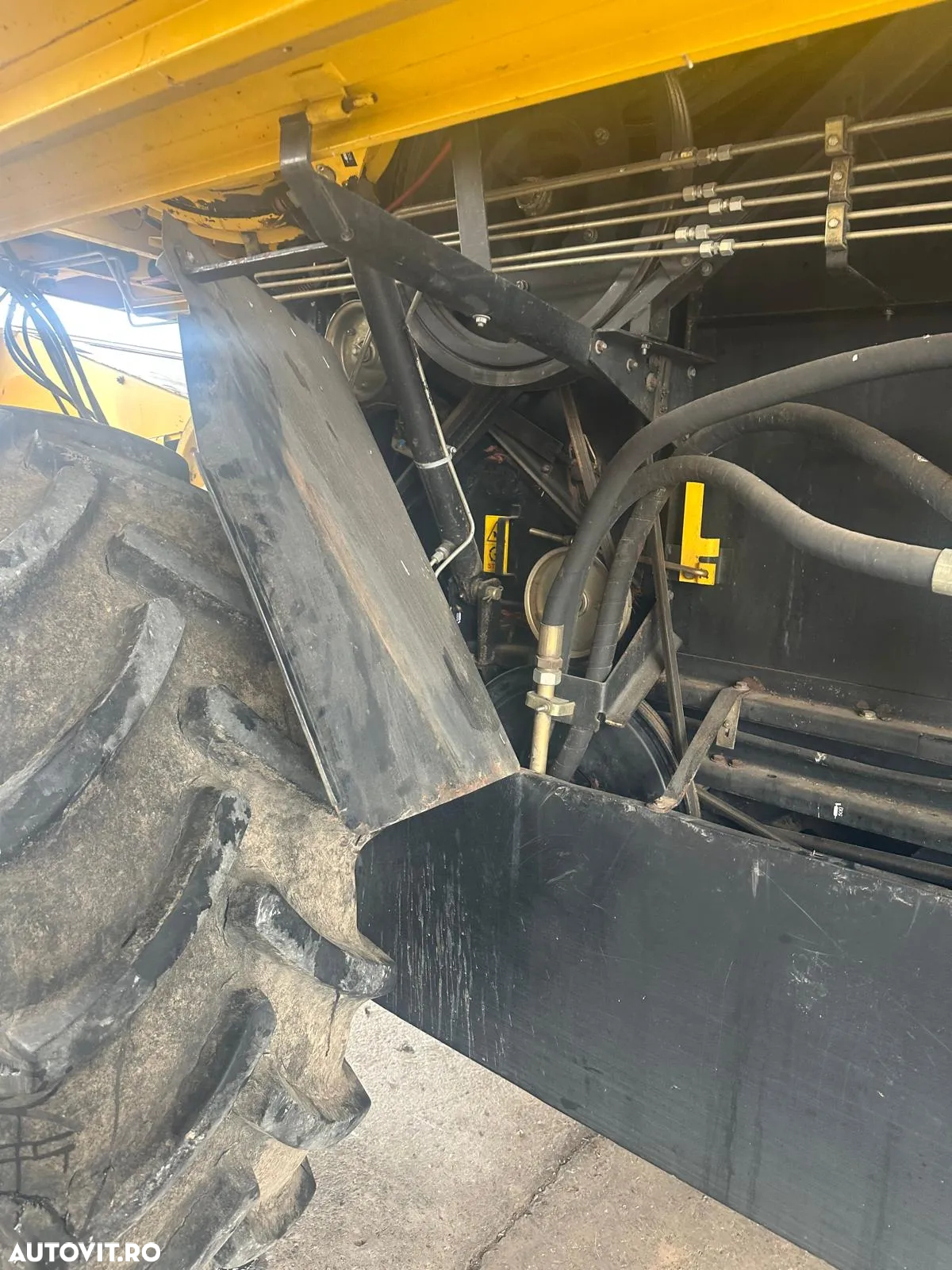 New Holland TC 5070 - 12