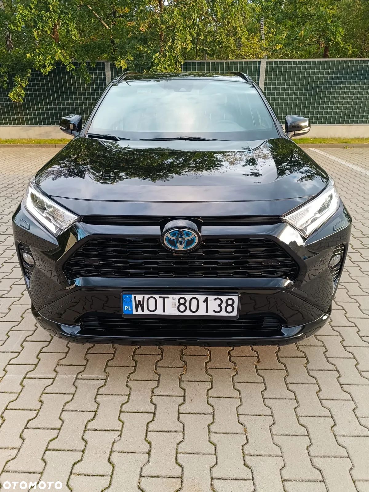 Toyota RAV4 2.5 Hybrid Black Edition by JBL 4x4 - 1