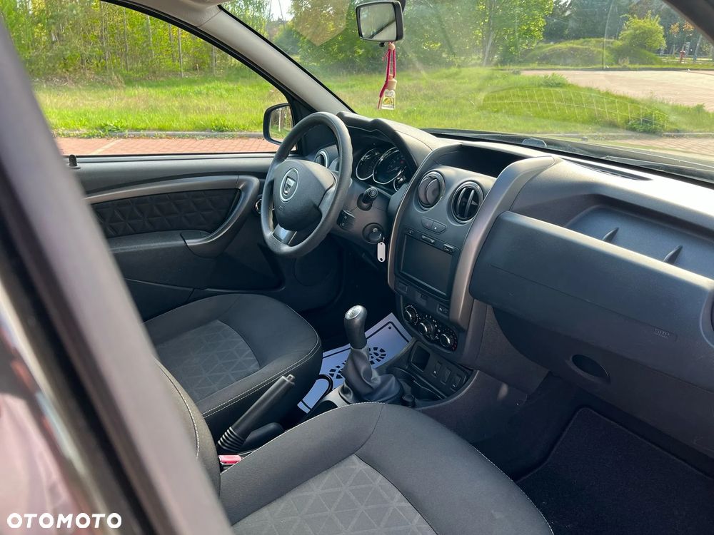 Dacia Duster SCe 115 4x2 Prestige - 10