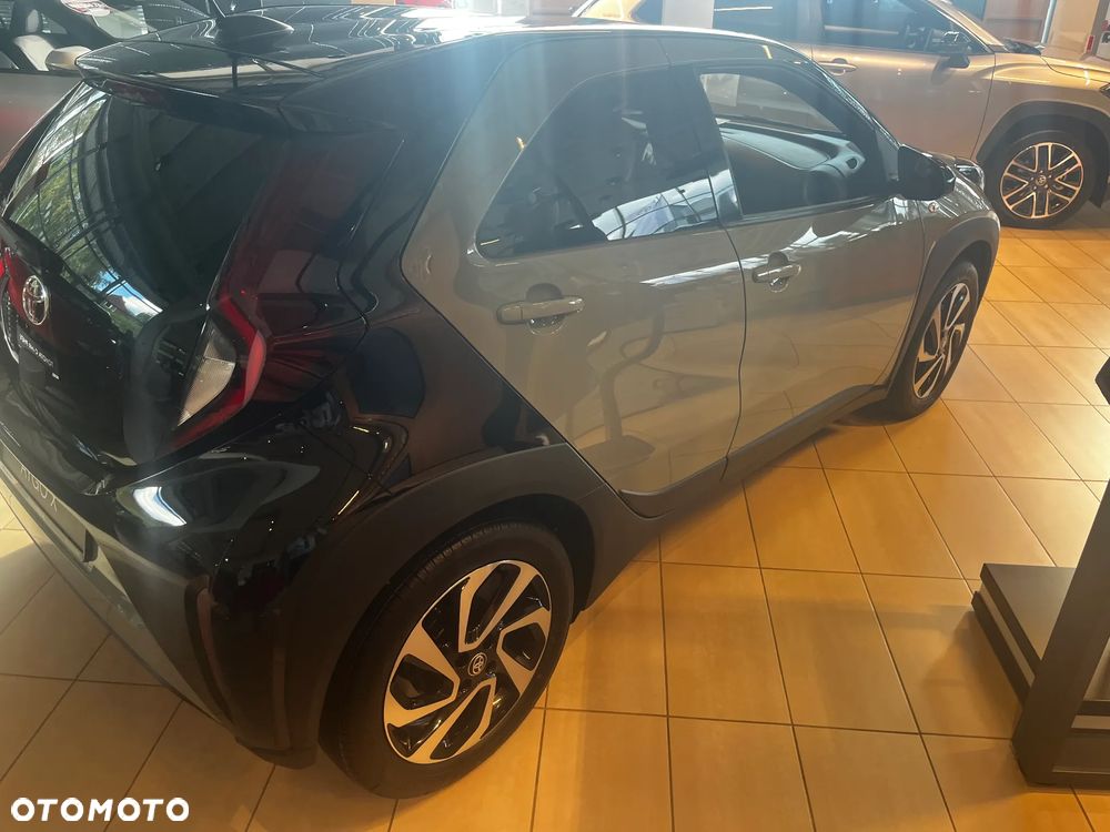 Toyota Aygo X 1.0 VVT-i Style - 6