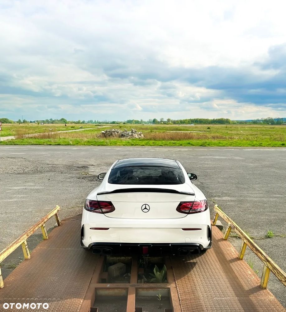 Mercedes-Benz Klasa C 300 9G-TRONIC - 6