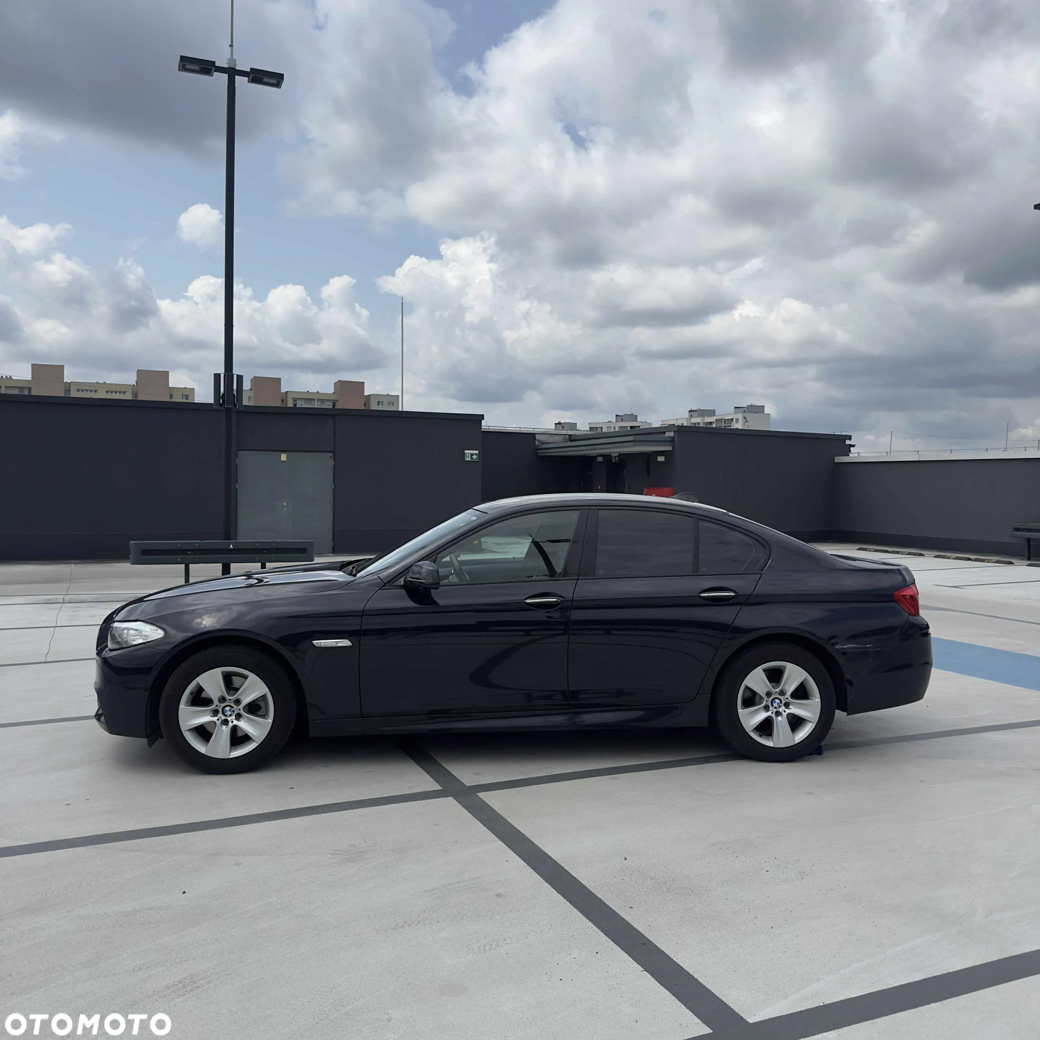 BMW Seria 5 - 12
