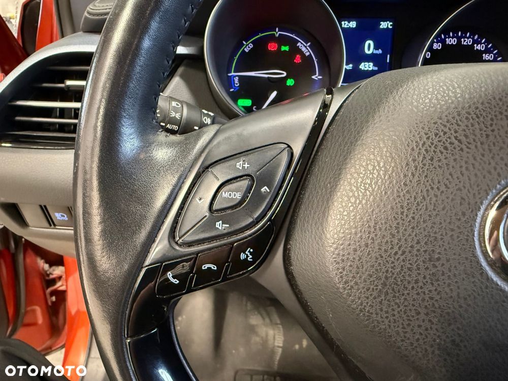 Toyota C-HR Lounge - 26
