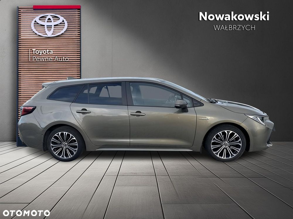 Toyota Corolla 2.0 Hybrid Comfort - 6