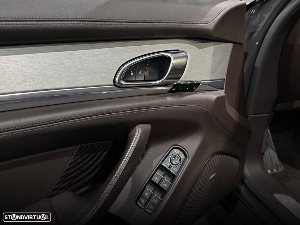 Porsche Panamera S E-Hybrid - 16