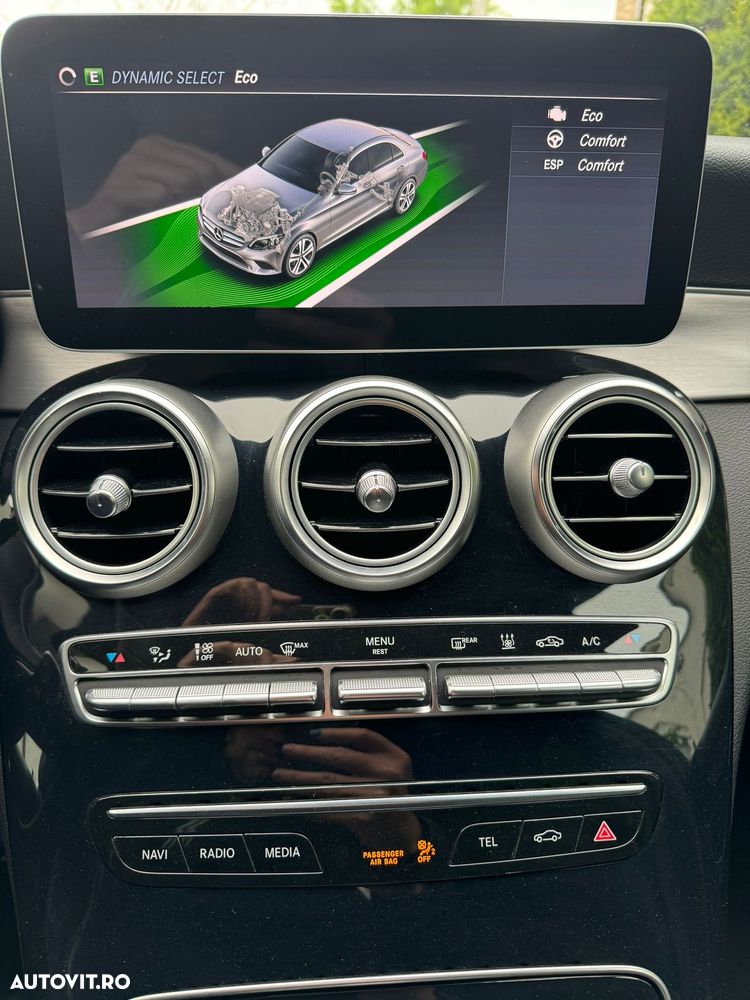 MERCEDES-BENZ C-Class 2019 — imagine 7