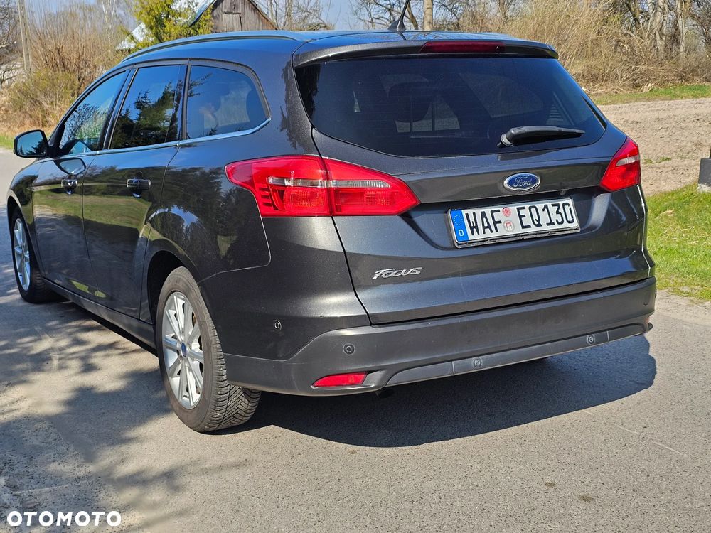 Ford Focus - 31