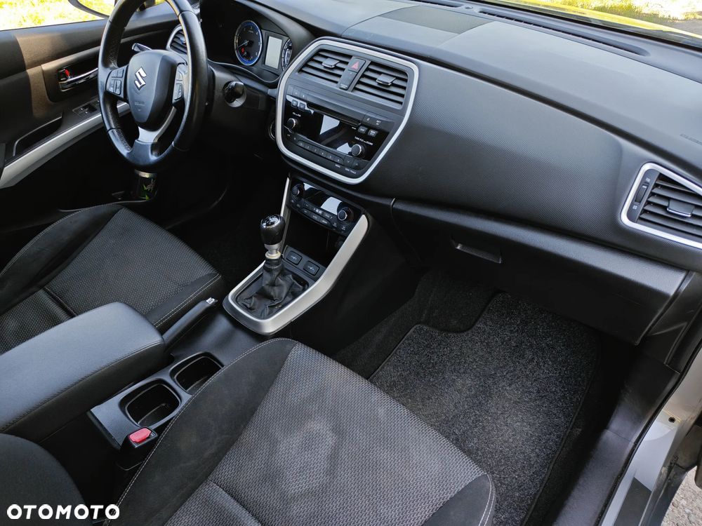 Suzuki SX4 S-Cross 1.6 DDiS 4x2 Comfort+ - 33