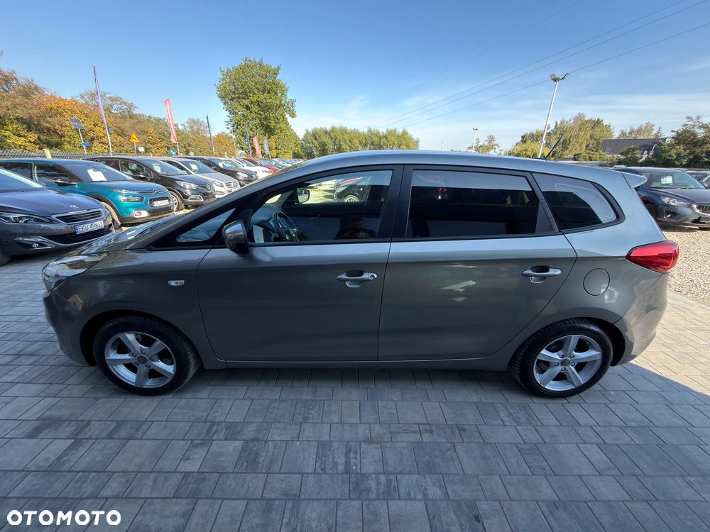 Kia Carens ver-1-6-gdi-business-line - 21