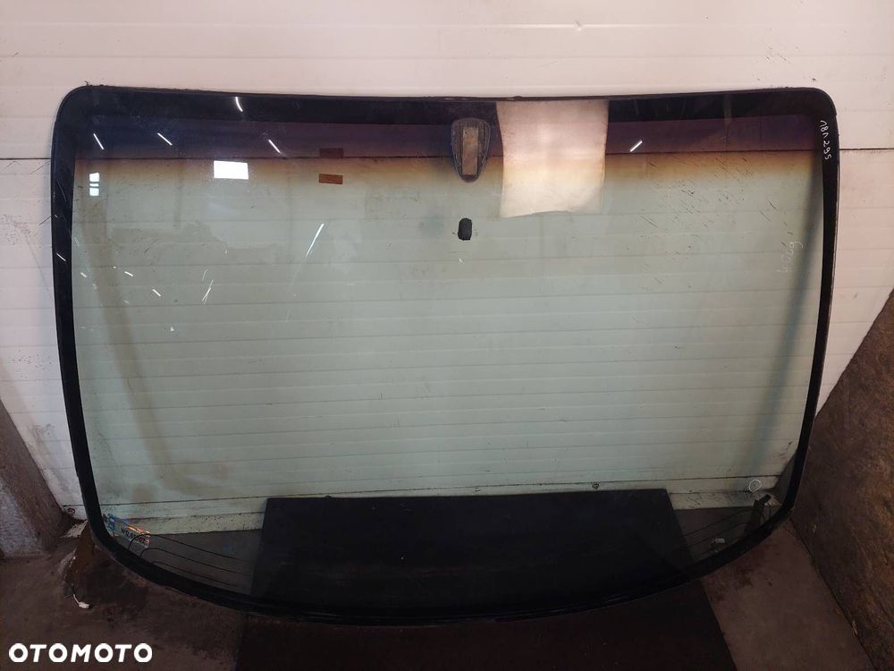 SZYBA CZOŁOWA PRZEDNIA PODGRZEWANA CHRYSLER GRAND VOYAGER IV - 1