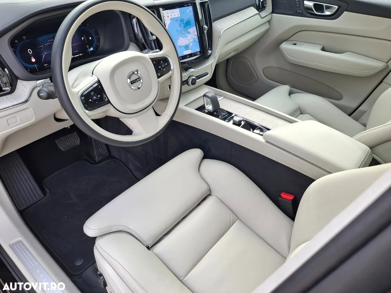 Volvo XC 60 B4 D AWD Ultimate Bright - 14