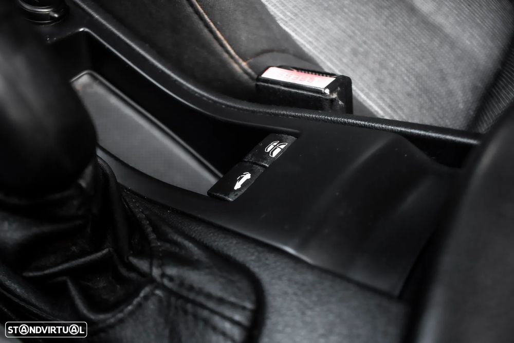 Peugeot 308 CC 1.6 e-HDi Sport - 20