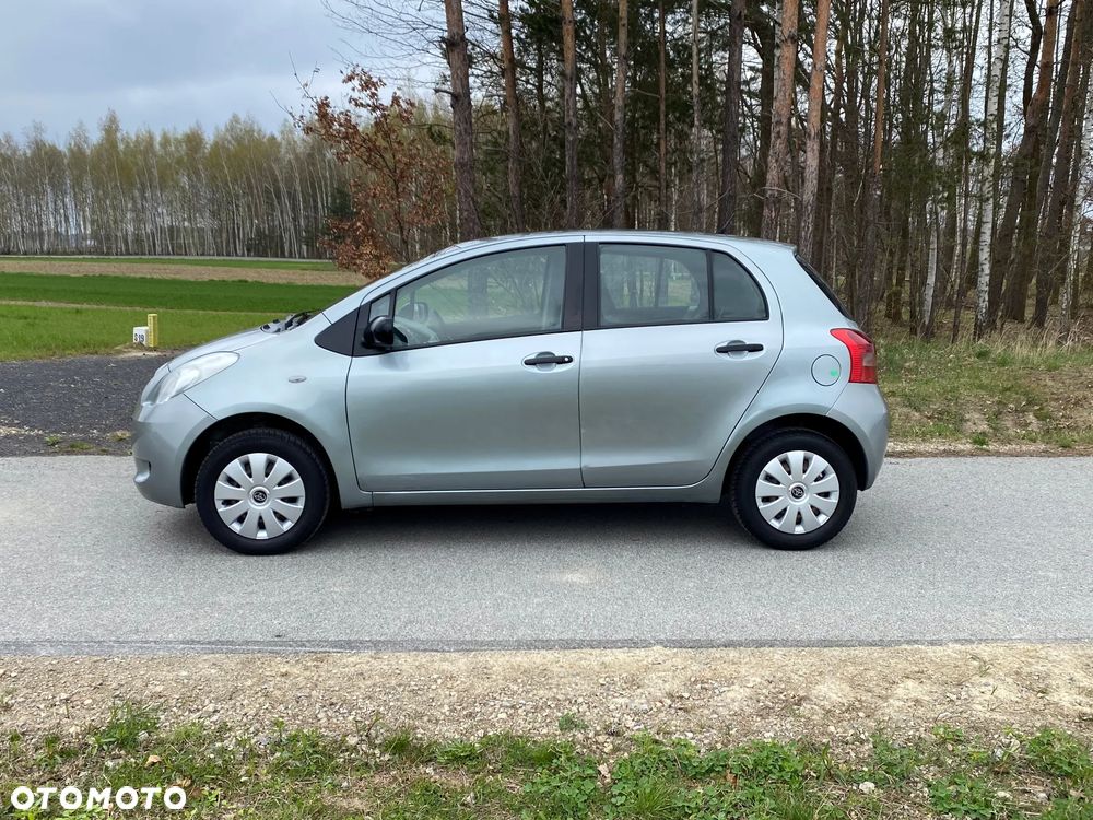 Toyota Yaris 1.0 Terra A/C - 6