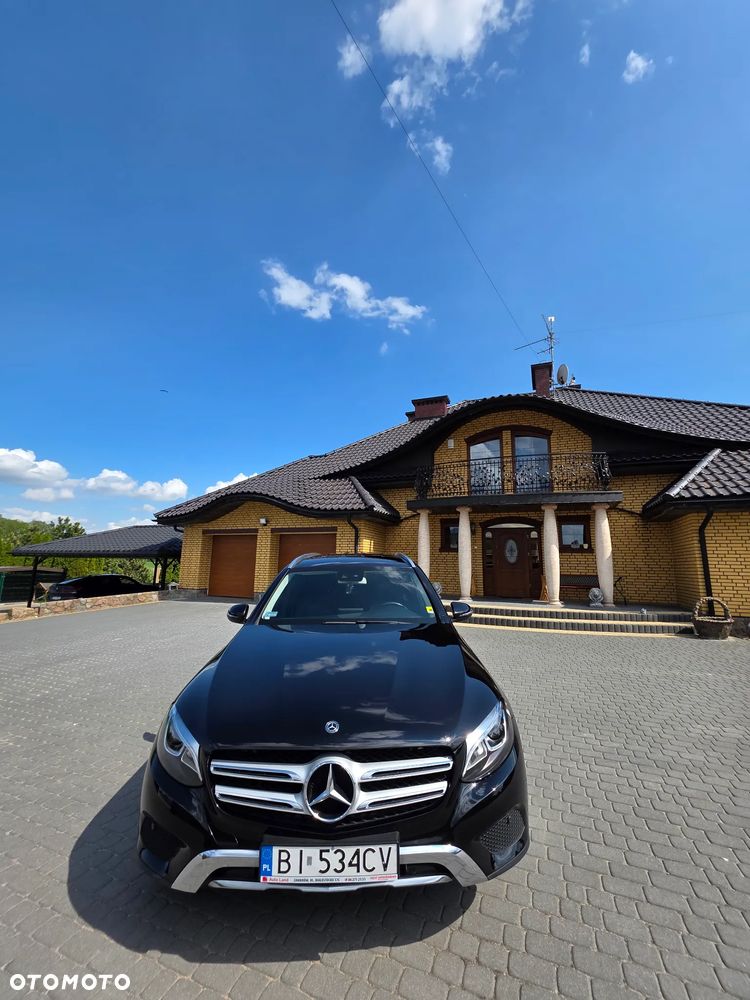 Mercedes-Benz GLC - 25