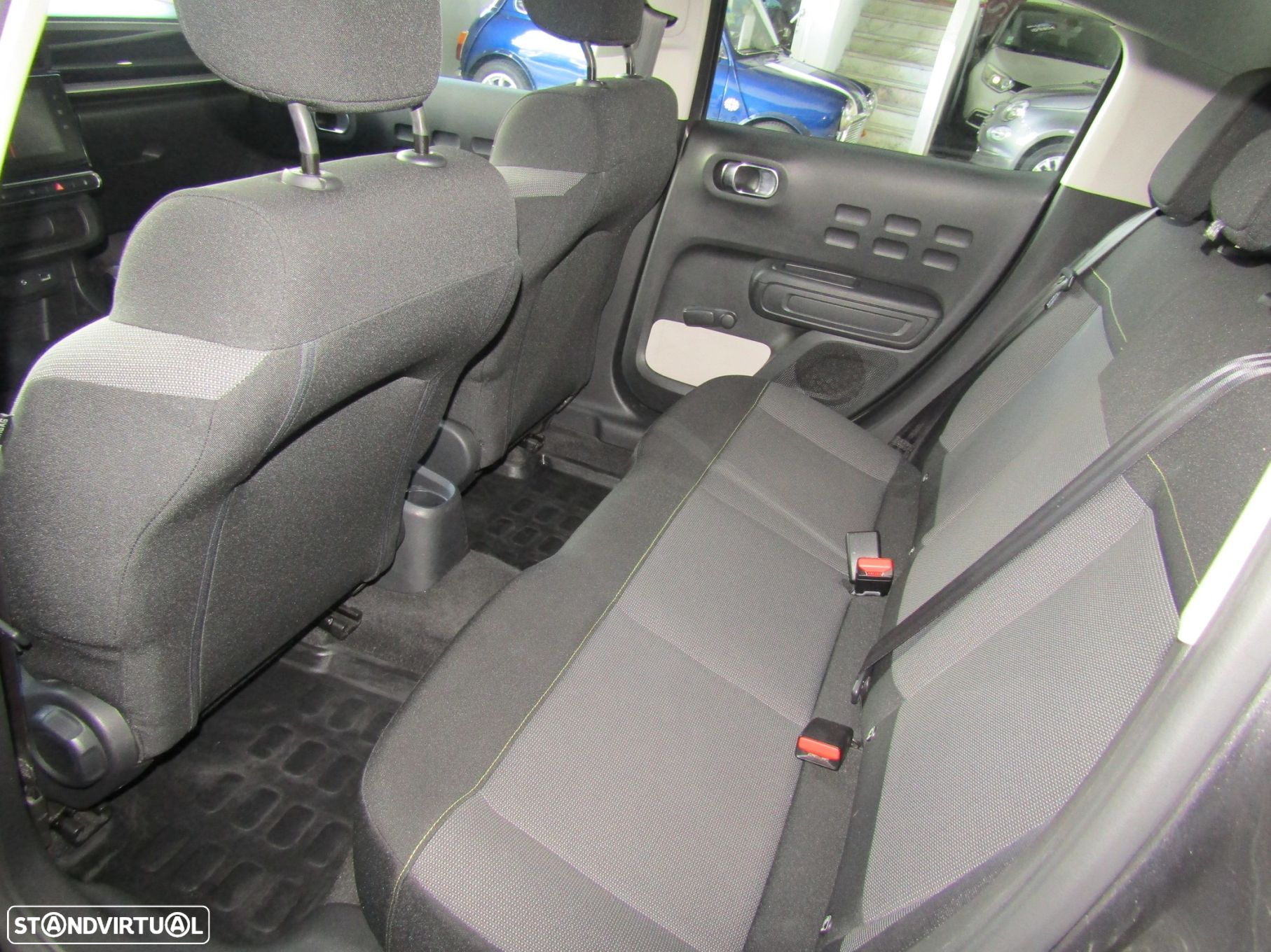 Citroën C3 1.2 PureTech Shine - 11