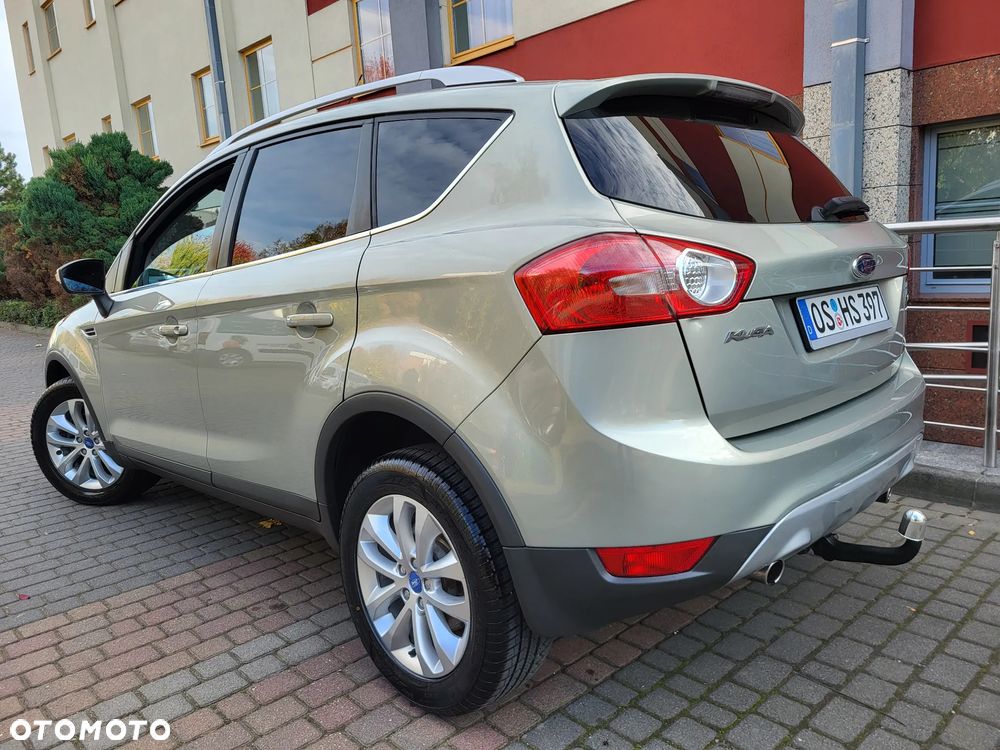 Ford Kuga 2.0 TDCi 4x4 Titanium - 4