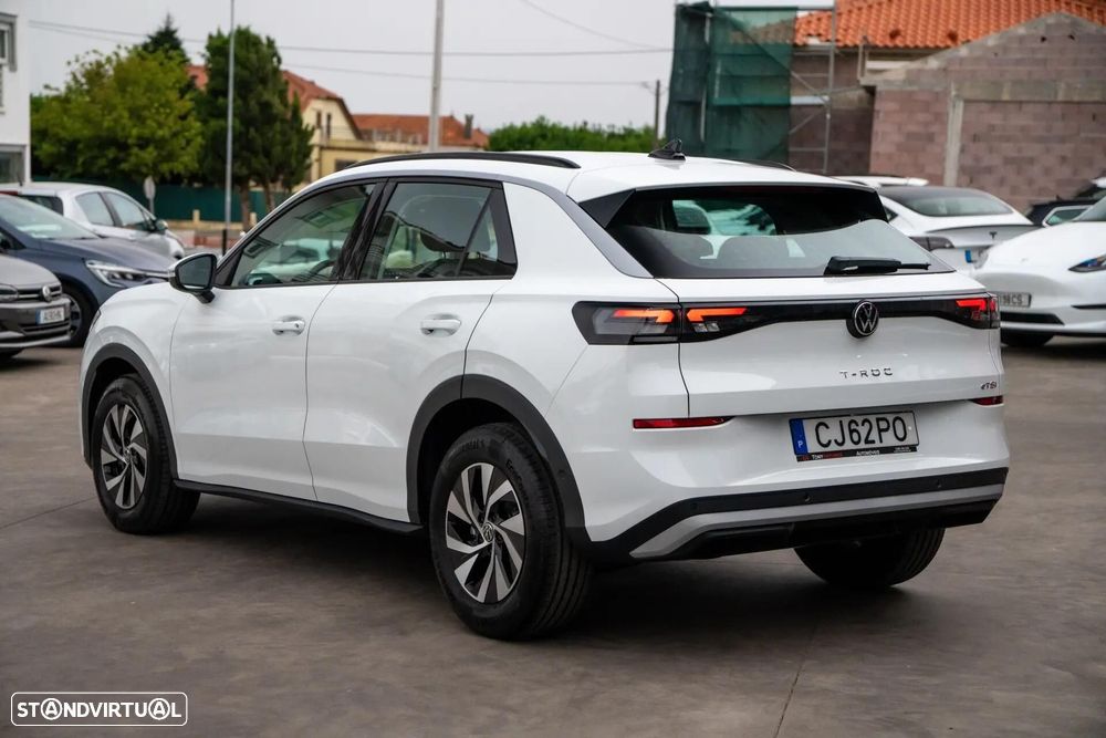 VW T-Roc 1.5 eTSI Life DSG - 10