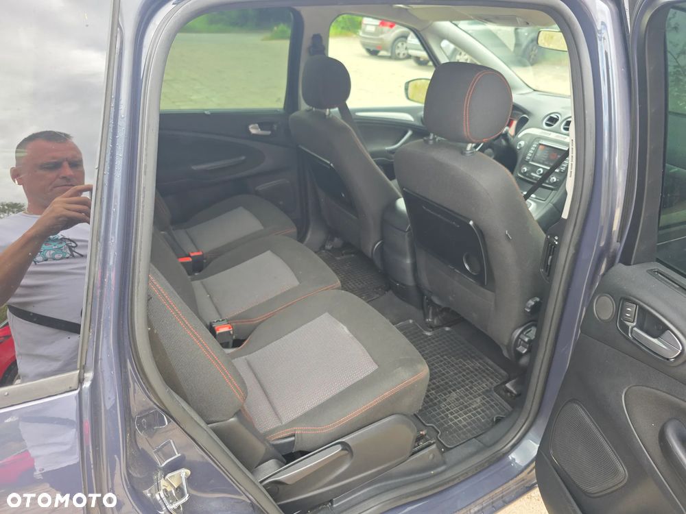 Ford S-Max - 5