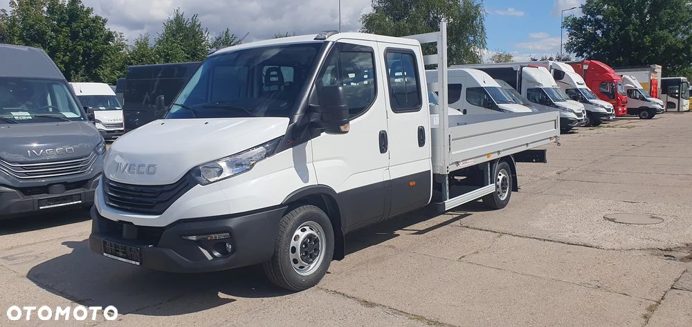 Iveco 35S18HD DOKA 7 OSÓB OKAZJA hak gratis - TANIO !! WYPRZEDAŻ - 7