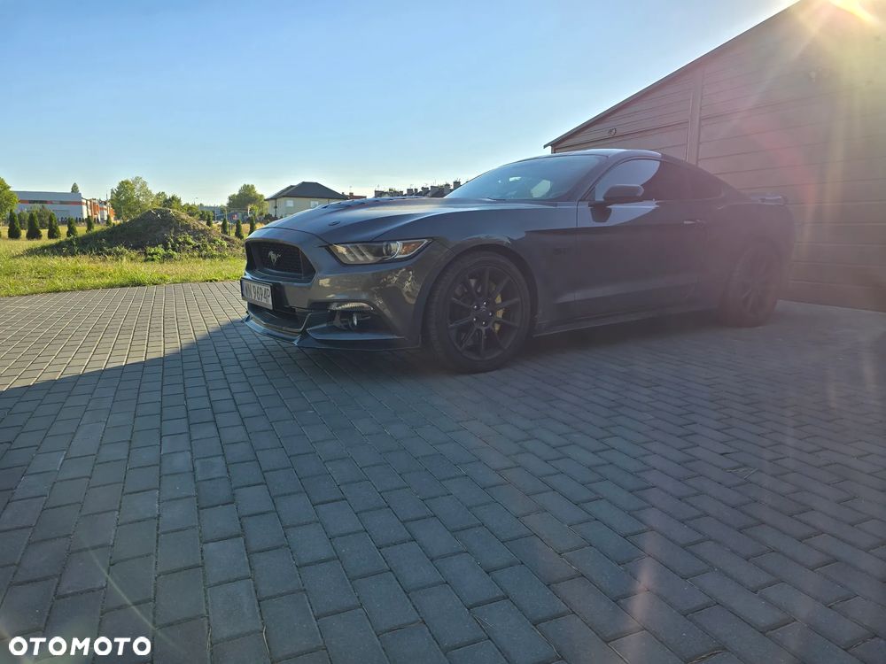 Ford Mustang 5.0 V8 GT - 3
