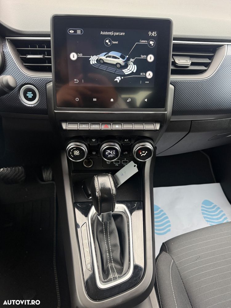 Renault Arkana E-TECH 145 Evolution - 18