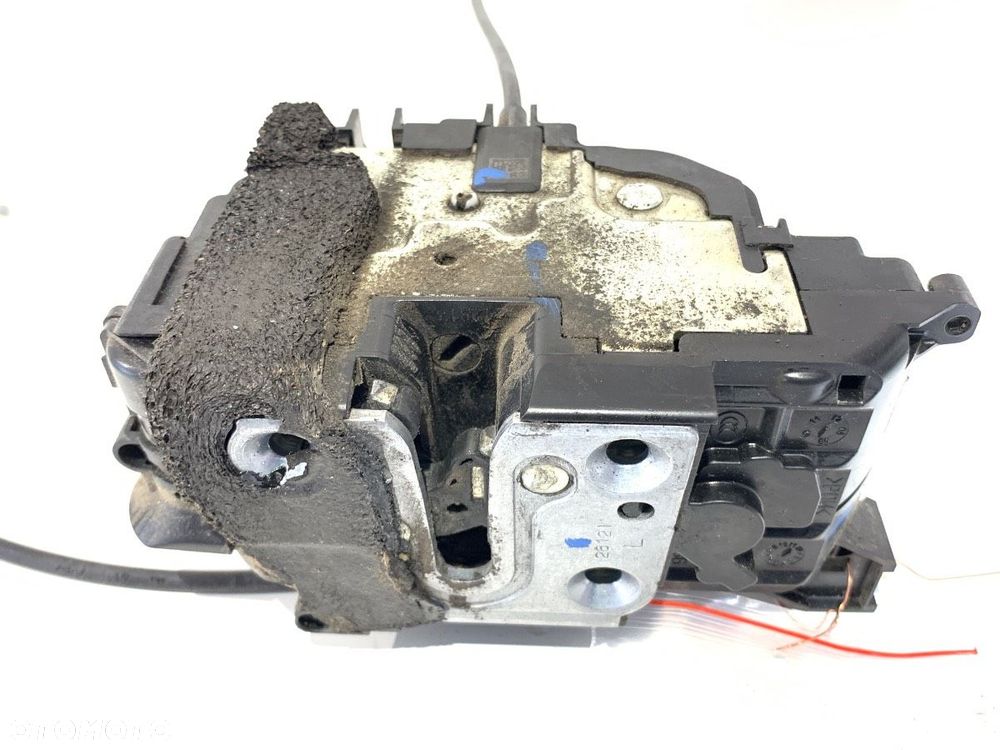 ZAMEK DRZWI LEWY PRZÓD  RENAULT SCÉNIC III (JZ0/1_) 2008 - 2022 1.6 dCi (JZ00, JZ12) 96 kW [130 - 3