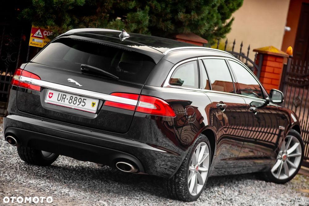 Jaguar XF 3.0 V6 S - 12