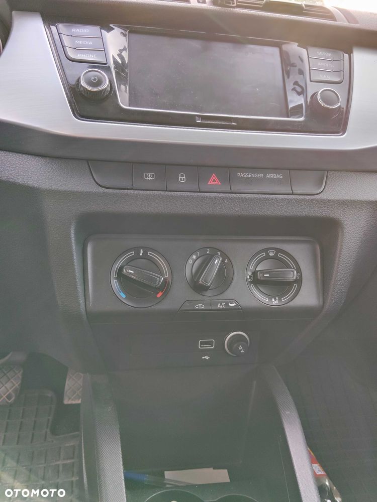 Skoda Fabia - 4