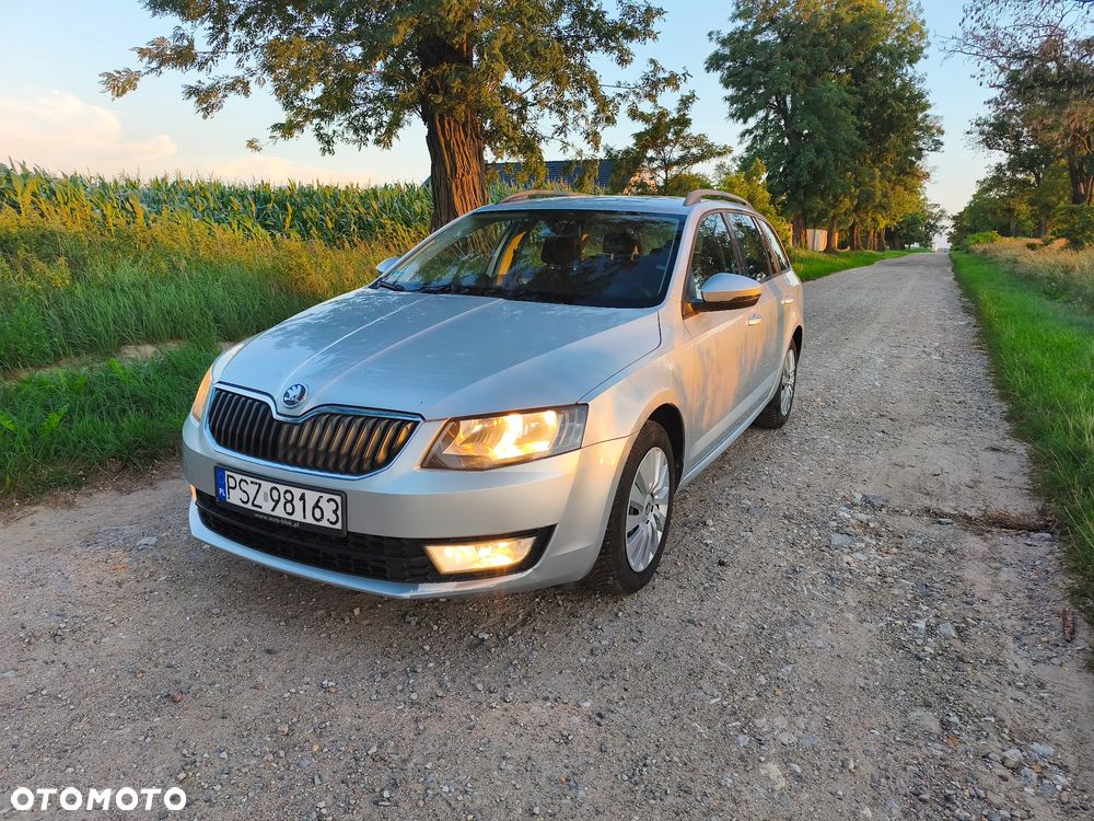 Skoda Octavia 1.6 TDI Active - 5