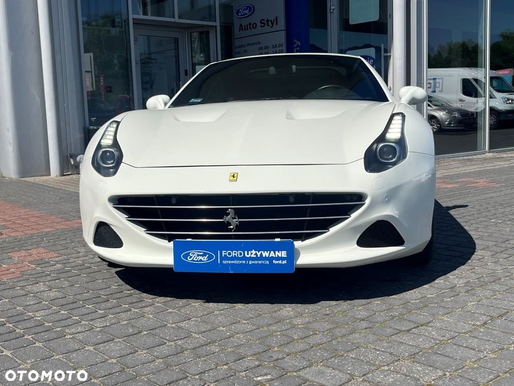 Ferrari California T - 4