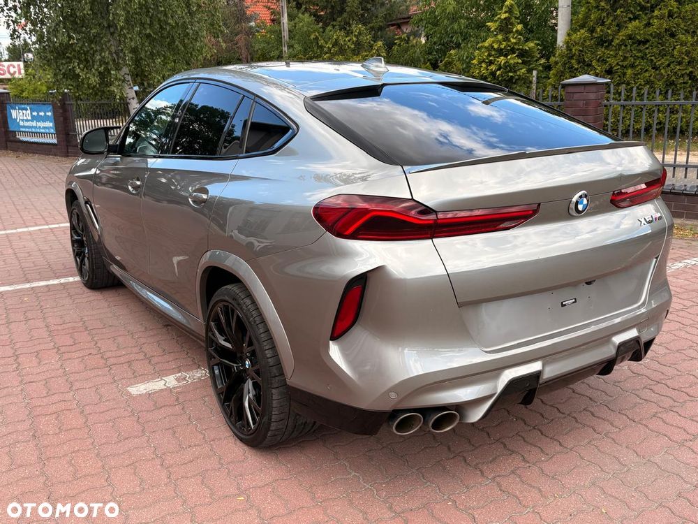 BMW X6M - 1
