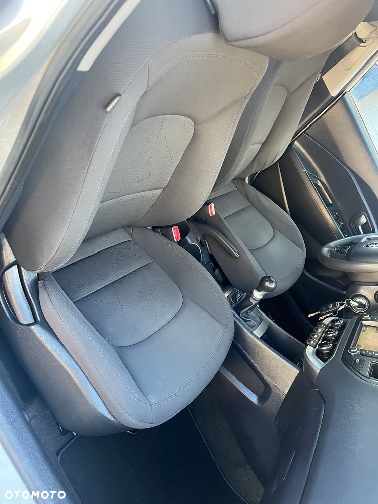 Kia Rio 1.2 XL - 9