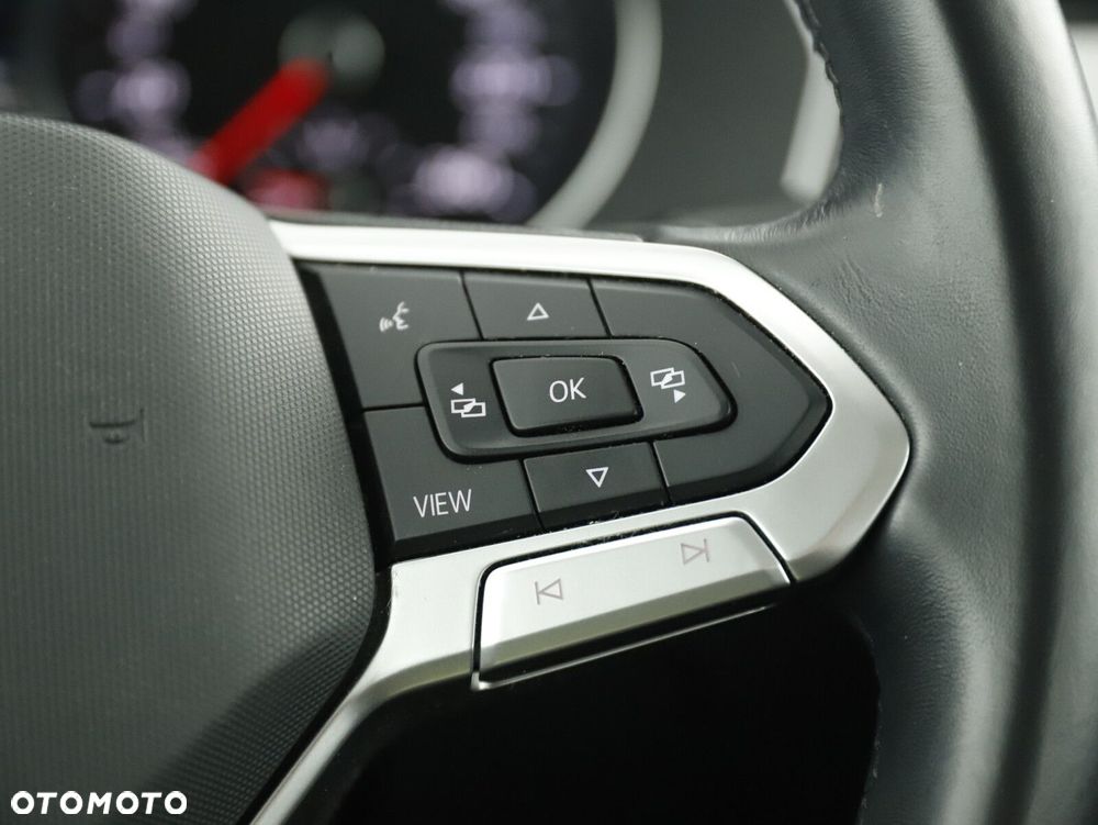 Volkswagen Passat 2.0 TDI Business DSG - 26