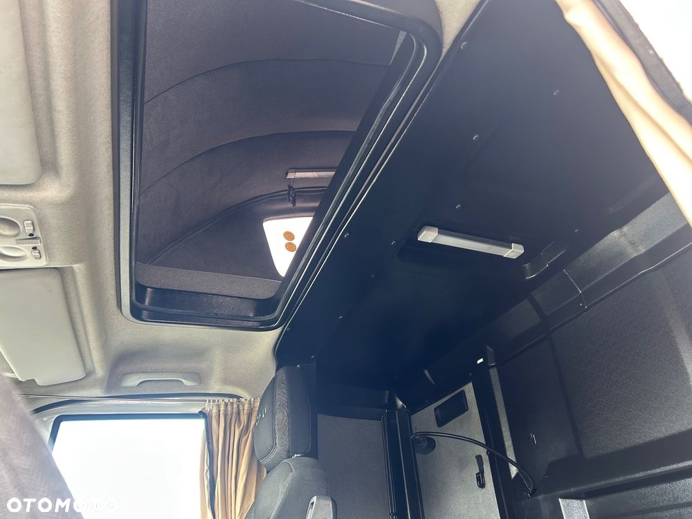 Iveco DAILY 72C180 Automatyczna skrzynia - 31