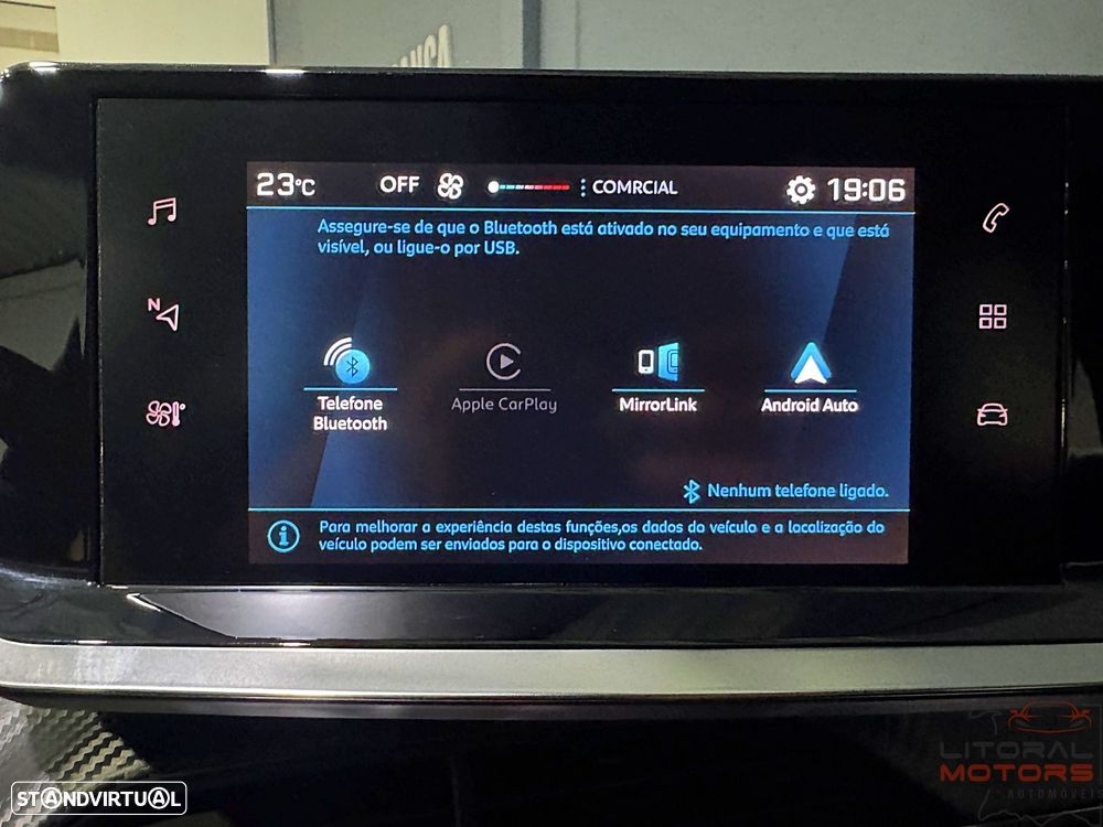 Peugeot 208 1.2 PureTech SE Style - 30